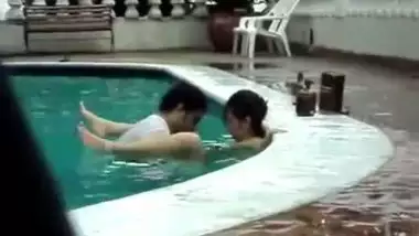 Couple Fucks In A Public Pool