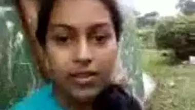 Porn outdoor boob press of Delhi university girl