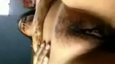 Pakistani Pussy Handjob