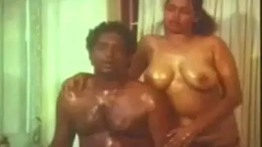 Mallu maid topless oil massage b-grade porn video