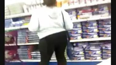 PervWatch: DollarStore & JumbaJuice thick butt 