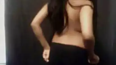 Nude booty Strip dance