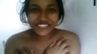 Sri Lankan Boobs