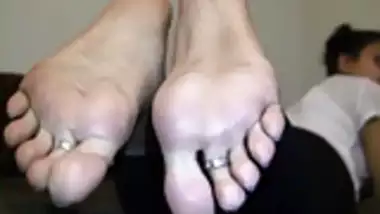 Nia's sweet indian wrinkled soles