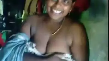 Mallu big boobs aunty having a village sex