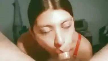 Desi woman knows deepthroat sucking