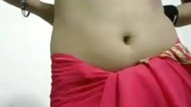 Indian Webcam Girl Shows Boobs