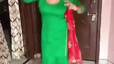 punjabi mom