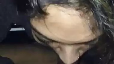 Girlfriend With Indian Boyfriend Giving Head In CAR