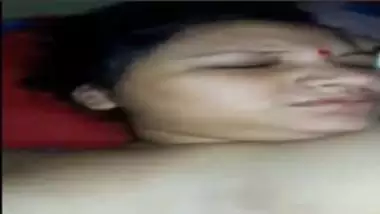 Hot Bengali Aunty Feeling Shy During Sex With Son’s Friend