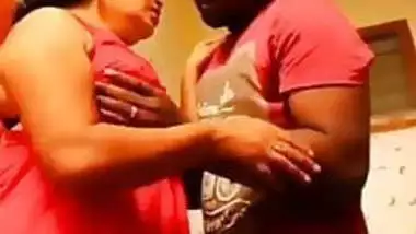 Tamil hot aunty boobs and ass pressed by young boy