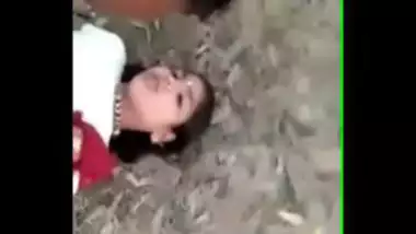 Sexy Bhojpuri Bhabhi Fucked By Stranger Outdoor For Money