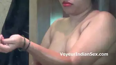 Desi Big Boobs Exposed In Bathroom - DesiPapa.com