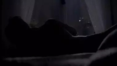 Bollywood kriti sanon hot bed scene kissing