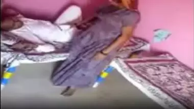 Mature village punjabi aunty hot sex with old guy