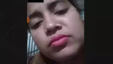 Beautiful Bangladeshi Married Bhabi Showing On Video Call