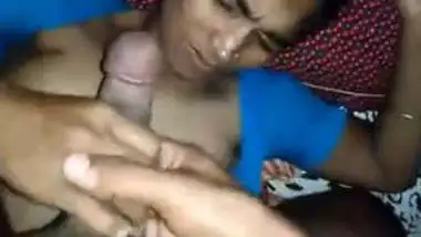 Shy BanglaDeshi Boudi Handjob and FUcked