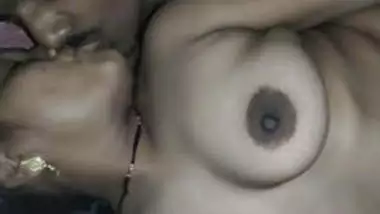 Couple Kissing And fucking