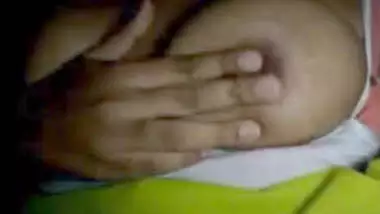 Desi Cute Girl Nude Clips Leaked Part 2