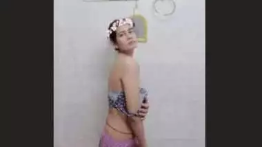 Cute Girl 1 more Nude Leaked Clip