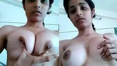 desi cute babe hot boob show