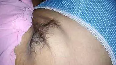 Desi aunty armapit hair video