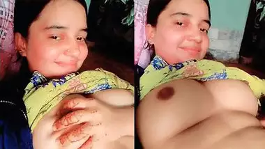 desi cute babe boobs and pussy show