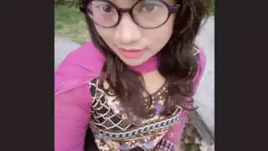 Bangladeshi Girl Imana Hafiz from Khulna Fingering Vdo