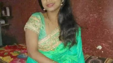 desi bhabhi hot boob show