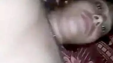 Desi mature aunty fucking at night with clear Hindi Audio