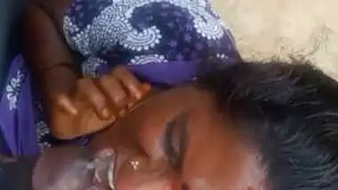 Mallu Bhabhi taking cum in her mouth(very small clip)