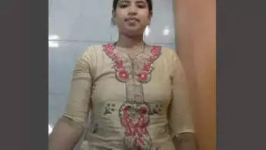 Bangladeshi Girl Nude Video Part 4