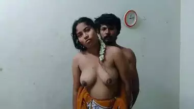 Andhra standing XXX – Telugu couple sex