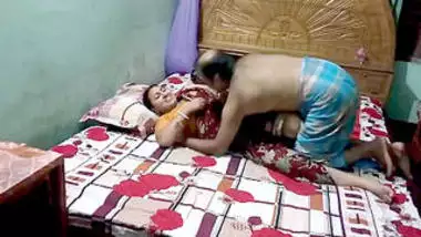 Desi village aunty before fucking romance