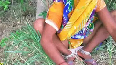 Desi village bhabi outdoor fucking