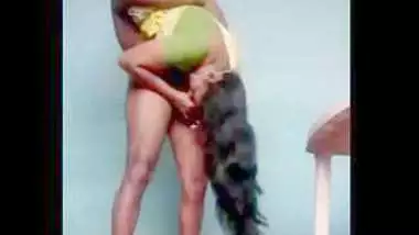 Voluptuous Mallu Housewife enjoys Standing69 with Neigh