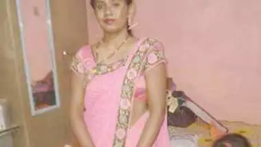 Desi village bhbai rekha show her boobs n pussy