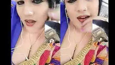 bangla aunty clevage show