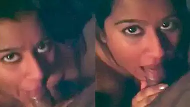 superhot horny desi babe sucking BF’s cock