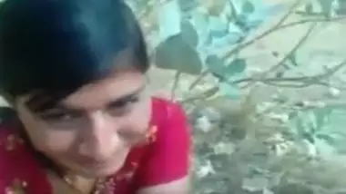 Indian porn sites presents Punjabi village girl outdoor sex with lover