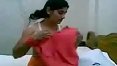 Desi leaked mms of bangladeshi sexy bhabhi with neighbor guy