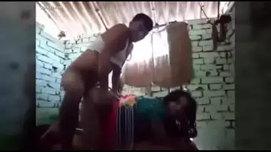 Desi Village Wife In Saree Sex With Neighbor Guy