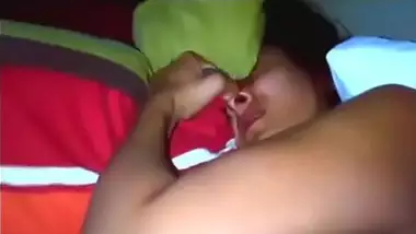 Hindustani ladki ke de dana dan fuck ka hidden cam mms