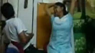 Tamil girl in Salwar Kurta enjoys Chudai with neighbor