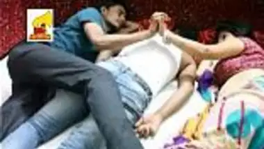 Sexy bhabhi in saree hot romance with devar & hubby