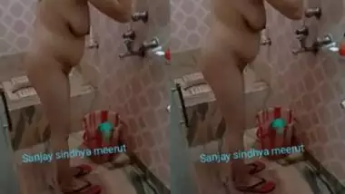 Bhabi Bathing Record By Hubby