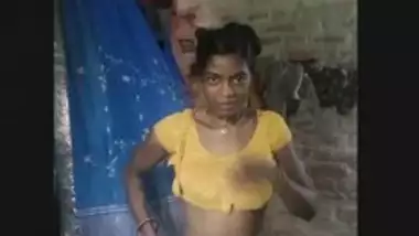 Village girl nude show