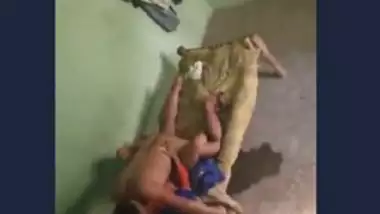 Desi Couple Secretly Caught fucking