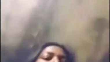 Desi surprises internet friend showing boobs during the video call