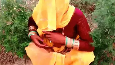 Desi village bhabi fucking outdoor